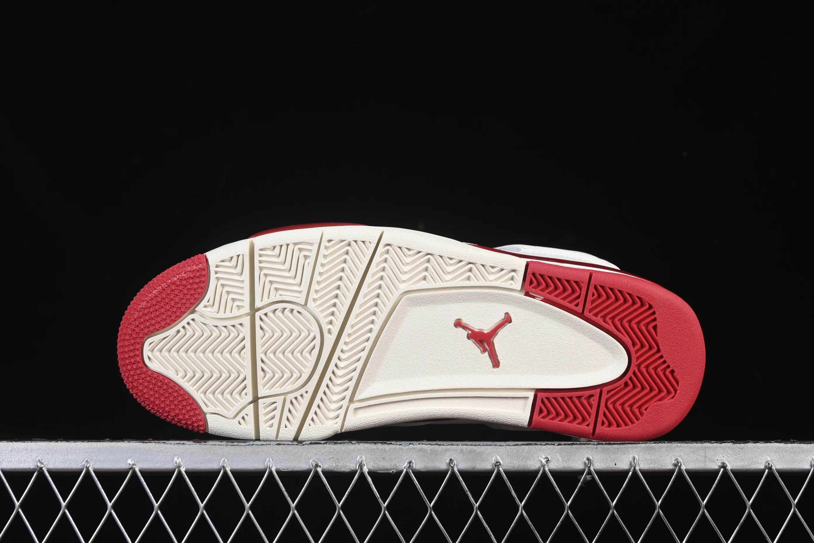 All categories Air Jordan Jordan series basketball shoes Air Jordan 4 OG version Air Jordan 4 Retro "Valentine's Day" AJ4 Joe 4 Red Valentine's Day HV0823-108